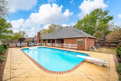 Exterior - 3645 Gresham Dr, Conway, AR 72034 photo 6 of 8