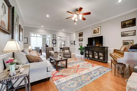 Living - 3645 Gresham Dr, Conway, AR 72034 photo 3 of 6