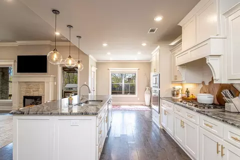2413 Aberdeen Dr, Bryant, AR 72019 photo 5