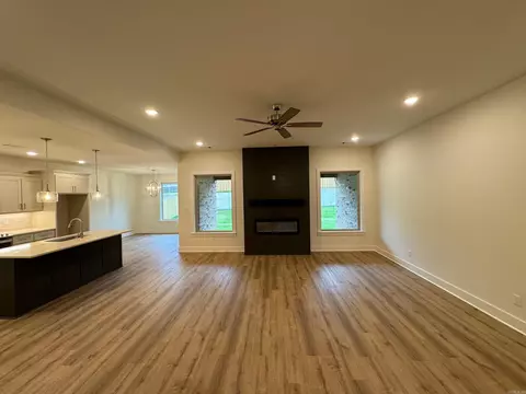 3012 Sue St, Benton, AR 72015 photo 5