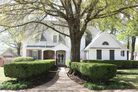 113 Water Oak, Searcy, AR 72143