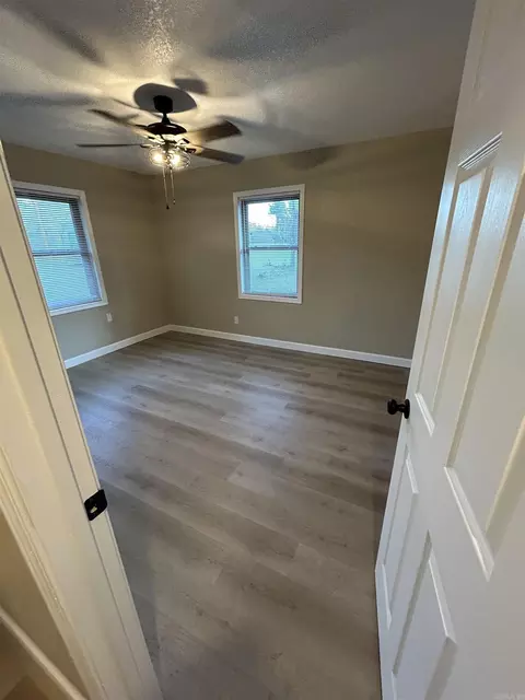 3701 W Lake Dr, Pine Bluff, AR 71603 photo 2