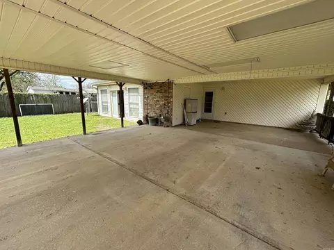 Exterior - 10124 River Acres Rd, Scott, AR 72142 photo 7 of 14
