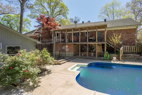 Exterior - 1529 Lenore Dr, Benton, AR 72019 photo 8 of 10