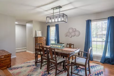 Dining - 1529 Lenore Dr, Benton, AR 72019 photo 1 of 2