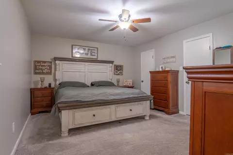Bedroom - 1529 Lenore Dr, Benton, AR 72019 photo 5 of 5