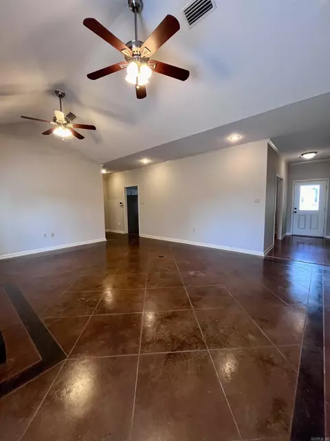 2565 Tj Dr, Conway, AR 72034 photo 9