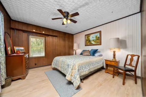 Bedroom - 107 Cricket Loop, Royal, AR 71968 photo 1 of 8