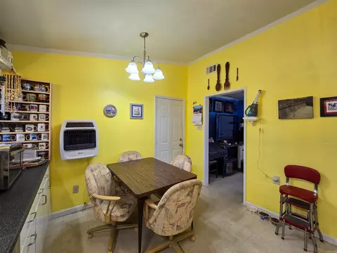 Dining - 512 8th St, Marked Tree, AR 72365 photo 1 of 1
