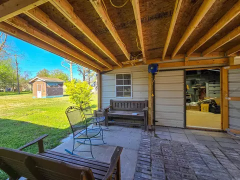 Exterior - 512 8th St, Marked Tree, AR 72365 photo 5 of 19