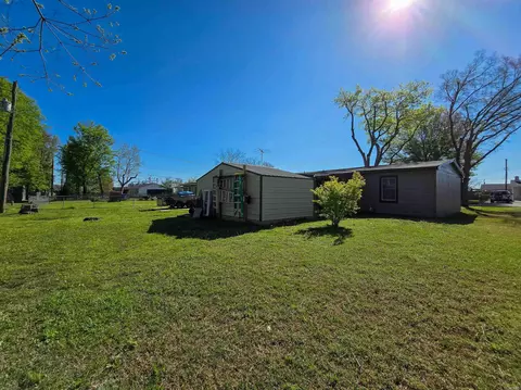 Exterior - 512 8th St, Marked Tree, AR 72365 photo 10 of 19