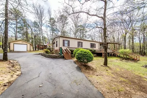 99 Lakeview Dr, Greers Ferry, AR 72067