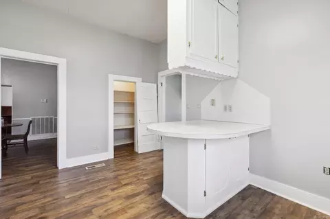 Kitchen - 306 E 3rd St, Lonoke, AR 72086 photo 4 of 4