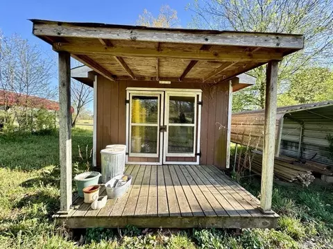 Exterior - 7663 Midway Rd, Malvern, AR 72104 photo 3 of 11