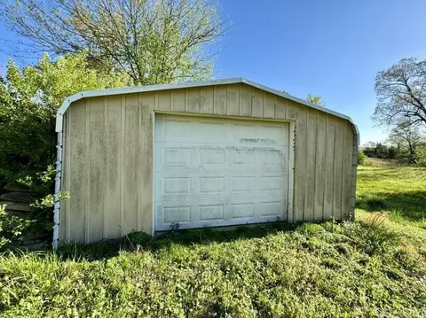 Exterior - 7663 Midway Rd, Malvern, AR 72104 photo 4 of 11