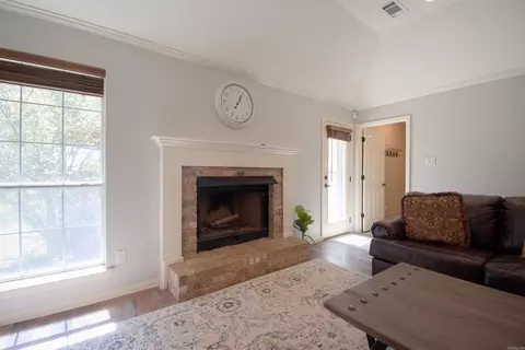 Living - 165 Pinewood Ln, Beebe, AR 72012 photo 3 of 3