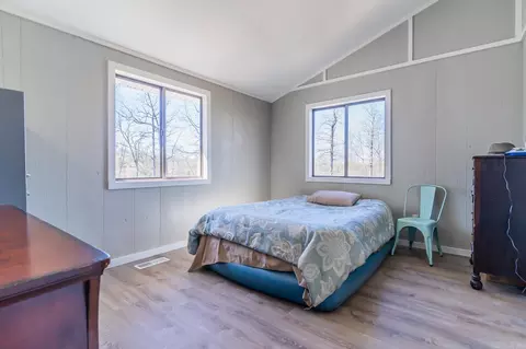 Bedroom - 1051 Toadpole Ln, Sidney, AR 72577 photo 1 of 2