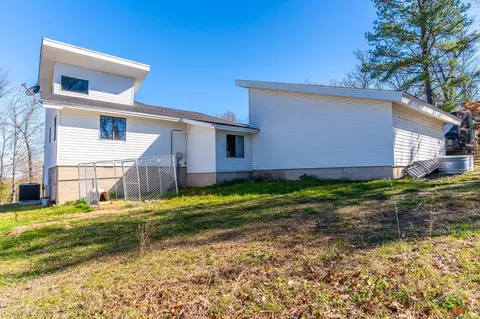 Exterior - 1051 Toadpole Ln, Sidney, AR 72577 photo 10 of 12