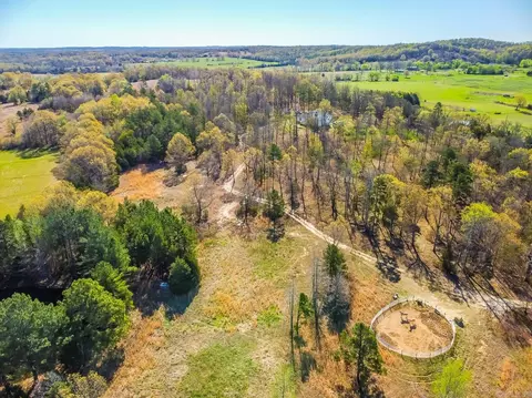 View/Area - 1051 Toadpole Ln, Sidney, AR 72577 photo 3 of 10