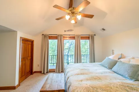 Bedroom - 675 Lakefront Rd, Quitman, AR 72131 photo 2 of 4