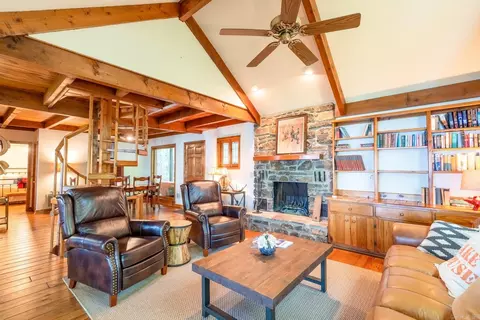 Living - 675 Lakefront Rd, Quitman, AR 72131 photo 2 of 3