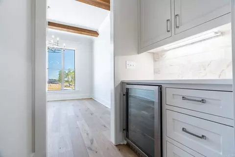 Kitchen - 1675 Dolphin, Conway, AR 72034 photo 6 of 7