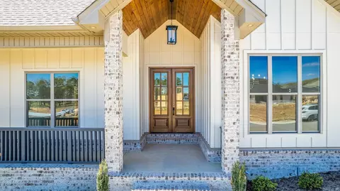 Exterior - 1675 Dolphin, Conway, AR 72034 photo 3 of 9