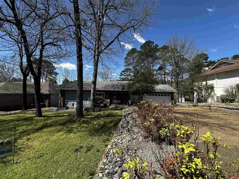 4 Rodriguez Trce, Hot Springs Village, AR 71909