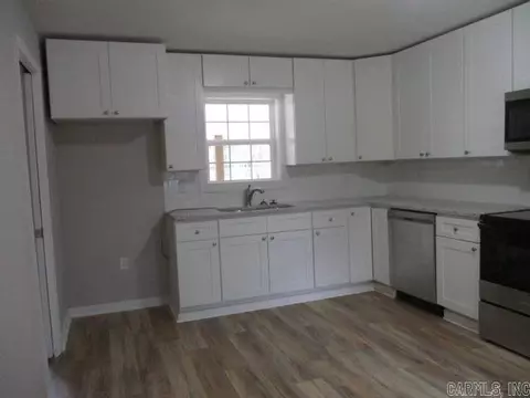 807 E Smith St, Gurdon, AR 71743 photo 9