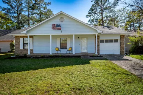 41 Oak Forest Loop, Maumelle, AR 72113 photo 1