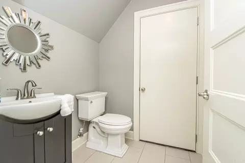 Bath - 5415 Union Sq, Benton, AR 72019 photo 10 of 10