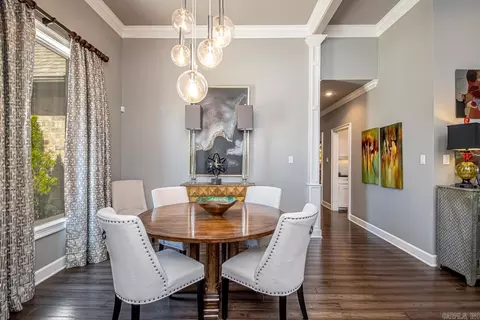 Dining - 5415 Union Sq, Benton, AR 72019 photo 2 of 4