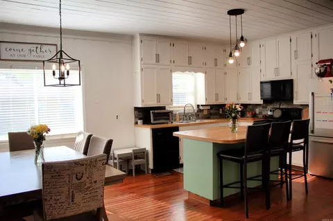 Kitchen - 1312 W 35th Ave, Pine Bluff, AR 71601 photo 1 of 1