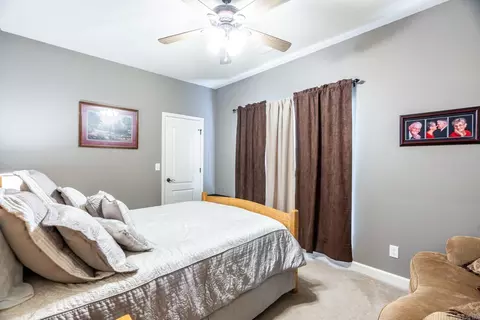 Bedroom - 1317 Vanderbuilt Dr, Benton, AR 72019 photo 3 of 8