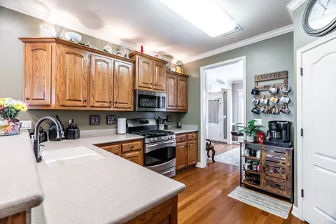 Kitchen - 1317 Vanderbuilt Dr, Benton, AR 72019 photo 1 of 4