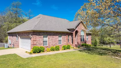 Exterior - 1317 Vanderbuilt Dr, Benton, AR 72019 photo 4 of 12
