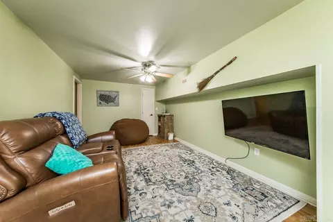 Living - 89 Stanfield Rd, Edgemont, AR 72044 photo 2 of 3