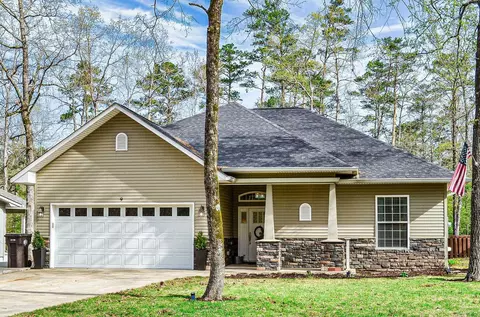 9 Leno Ln, Hot Springs Village, AR 71909