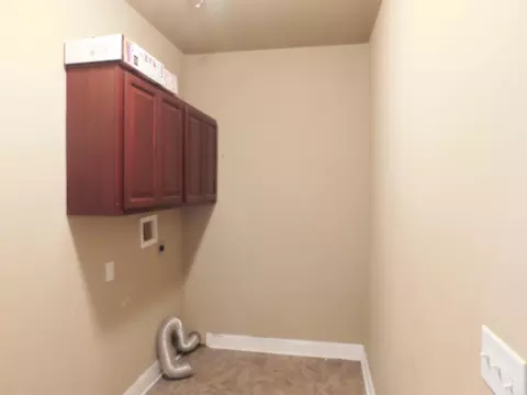 516 Cheshire Dr, Benton, AR 72015 photo 5