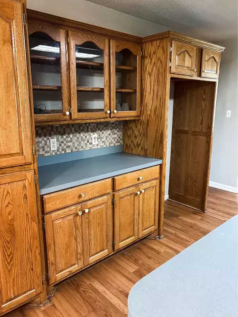Kitchen - 660 Ford Dr, Malvern, AR 72104 photo 4 of 4