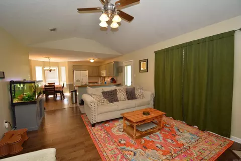 98 Rosebud Cir, Cabot, AR 72023 photo 4