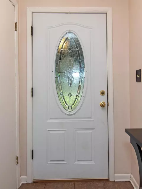 Entry Way - 1503 Blackhawk Ridge Ln, Pine Bluff, AR 71603 photo 1 of 2