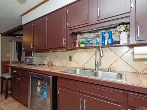 Kitchen - 1503 Blackhawk Ridge Ln, Pine Bluff, AR 71603 photo 3 of 3