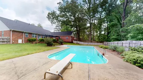 Exterior - 105 Long Meadow Dr, De Queen, AR 71832 photo 4 of 6