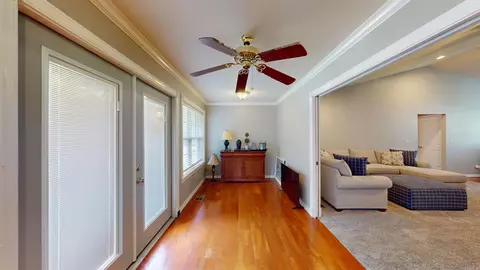 Entry Way - 105 Long Meadow Dr, De Queen, AR 71832 photo 3 of 3