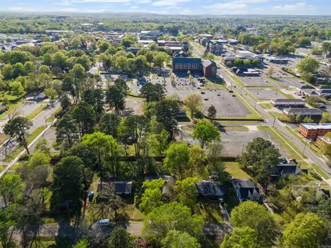 View/Area - 223 Mitchell St, Conway, AR 72034 photo 2 of 4