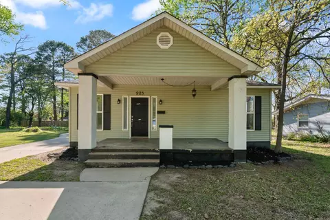 Exterior - 223 Mitchell St, Conway, AR 72034 photo 15 of 15