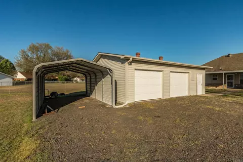 Exterior - 206 Campbell Dr, Beebe, AR 72012 photo 9 of 10