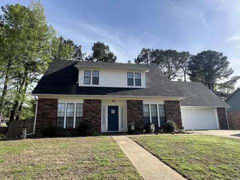 Exterior - 2003 N Fox Trl, Benton, AR 72019 photo 2 of 6