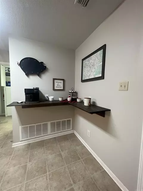 Other - 2003 N Fox Trl, Benton, AR 72019 photo 2 of 10